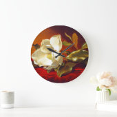 Magnolia op rood fluweel Martin Johnson hoofd Grote Klok (Huis)