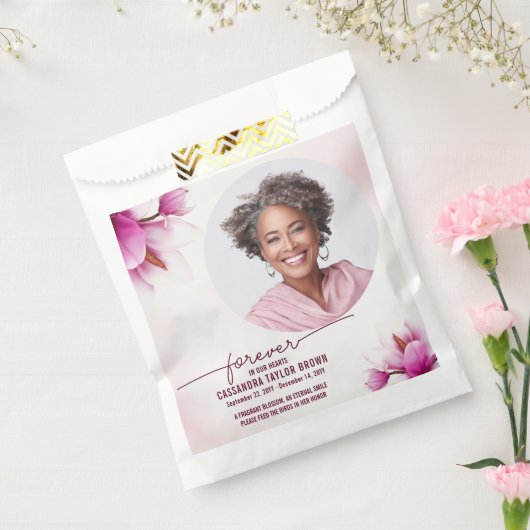 Magnolia Pink Floral Memorial Dank u Bedankzakje (Gezegeld)