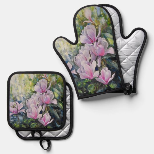 Magnolia Serenity – Bloemenkunst van Lukian Ovenwant & Pannenlap Set (Voorkant / Achterkant)