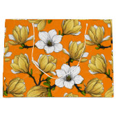 Magnolia tuin in geel groot cadeauzakje (Voorkant)