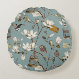 Magnoliabos met uilen in eendenei-blauw rond kussen
