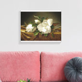 Magnolias op Gold Velvet Cloth door Martin Johnson Canvas Afdruk (Insitu (Woonkamer))