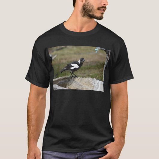 MAGPIE BLACK & WHITE RURAL QUEENSLAND AUSTRALIË T-SHIRT (Voorkant)