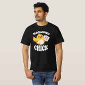 Mahjong Chick Chinese bord Speler T-shirt (Voorkant volledig)