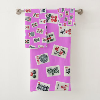 MahJong-tegels ontwerpen op roze Bad Handdoek