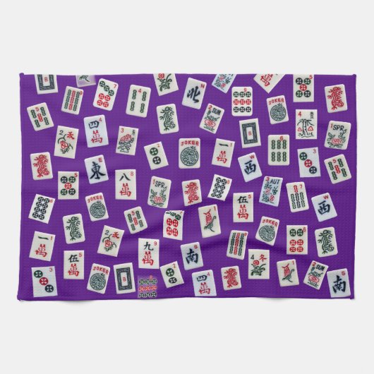 MahJong tiles (symbols) on purple Theedoek (Horizontaal)