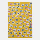 MahJong tiles (symbols) on yellow Theedoek (Verticaal)