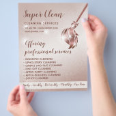 Maid Cleaning House Mousserend Roos Gold Flyer (Hand)