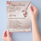 Maid Cleaning House Mousserend Roos Gold Flyer (Hand)