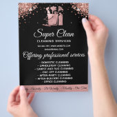 Maid Cleaning House Mousserend Roos Gold Glitter Flyer (Hand)