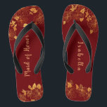Maid of Honor Dark Burgundy & Gold Foliage Teenslippers<br><div class="desc">Deze prachtige, donkerbruine en goudbladervormig gebak van eerzame teenslippers heeft een donkere ondergrondse ondergrond die gekant is tegen een ingewikkeld goudgroen patroon en aanpasbare moderne typografie. De combinatie van de rijke Bourgogne en de glanzende gouden creëer en elegant en luxe esthetiek. Het is een mooi cadeau voor je bruidfeestje. Uitzicht...</div>
