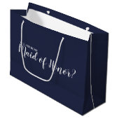 Maid of Honor proposal Modern Script Navy Blue Groot Cadeauzakje (Voorkant Gekanteld)