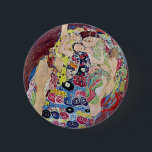 Maiden (Maagd), Gustav Klimt,  Art Nouveau Ronde Button 5,7 Cm<br><div class="desc">De Maiden (ook bekend als The Virgin) (1913) van Gustav Klimt is een schilderij van het Victoriaans ERA Art Nouveau-symboliek. Verschillende vrouwen die in een bed met kleurrijke mozaïekpatroondekens paaien, stretchen en slapen. Over de kunstenaar: Gustav Klimt (1862-1918) was een Oostenrijkse symbolistische schilder en een van de meest prominente leden...</div>