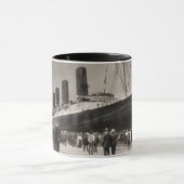 Maiden Voyage of RMS Lusitania, 13 september 1907 Mok (Midden)