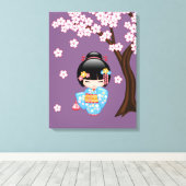Maiko Kokeshi Doll - Blue Kimono Geisha Girl Canvas Afdruk (Insitu (Houten vloer))