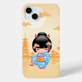 Maiko Kokeshi Doll - Cute Japanese Geisha Girl iPhone 15 Mini Hoesje