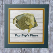 Mailed Butterflyfish in Blauwgroen en goud met naa Tegeltje
