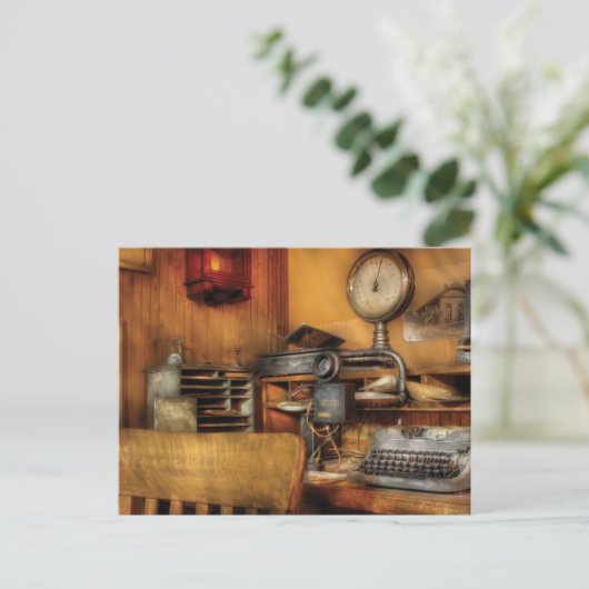 Mailman - In de Kantoor Briefkaart (Staand voorkant)