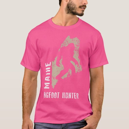 Maine Bigfoot Hunter Funny Sasquatch T-shirt (Voorkant)