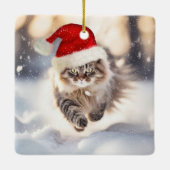 Maine Coon Cat Dashing Door De Sneeuw Keramisch Ornament (Achterkant)