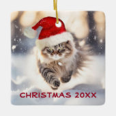 Maine Coon Cat Dashing Door De Sneeuw Keramisch Ornament (Voorkant)