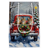 Maine Coon Christmas Red Truck Holiday Medium Cadeauzakje (Achterkant)