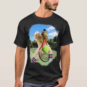Maine Coon Kat Speelt Tennis T-shirt