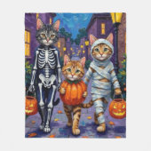 Maine Coon Katten Trick-or-Treating in Halloween Fleece Deken (Voorkant)