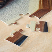 Maine Coon Tabby Kat Slapen in een Tuin Legpuzzel (Zijkant)