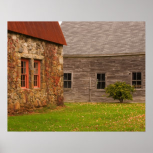 Maine, Old stone Building en houten schuur in Poster