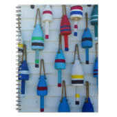 Maine, Stonington, decoratieve kreeftenboeien Notitieboek (Voorkant)