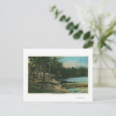 MaineView of a Woman on a Canoe by the Shore Briefkaart (Staand voorkant)