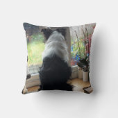 Maisie Rain Watching Cushion Kussen (Achterkant)