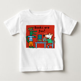 Maisy en Charley lezen boeken