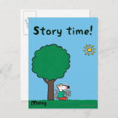 Maisy leest haar bibliotheekboek buiten briefkaart (Voorkant / Achterkant)