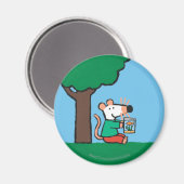 Maisy leest haar bibliotheekboek buiten magneet (Voorkant / Achterkant)