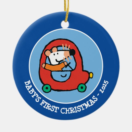 Maisy rijdt een rode auto keramisch ornament (Voorkant)