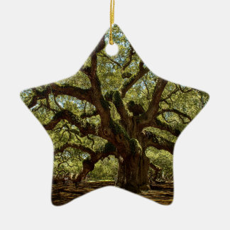 Majestic Angel Oak Keramisch Ornament