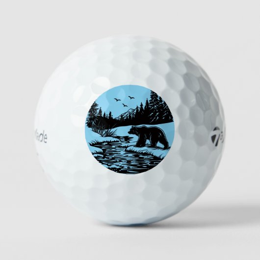 Majestic Bear by the Pond Golf Balls Golfballen (Voorkant)