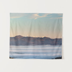 Majestic berg Triglav met mist in valley Wandkleed