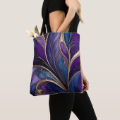 Majestic Bloom - Diep Paarse en Blauw Abstract Tote Bag (Dichtbij)
