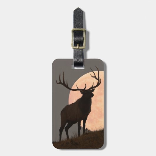 Majestic Bull Elk en Full Moon Rise Bagagelabel (Voorkant verticaal)