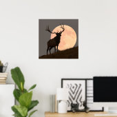 Majestic Bull Elk en Full Moon Rise Poster (Thuiskantoor)