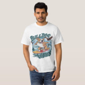 Majestic Bulldog Surfer Surfen T-shirt (Voorkant volledig)