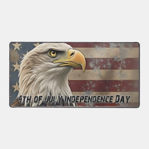 Majestic Eagle & Flag – Spirit of Freedom Bureaumat