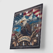 Majestic Eagle met uitzicht op Madison Landscape Vierkante Klok (Hoek)