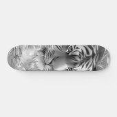 Majestic Fantasy Gray Scale Tiger Head & Florals  Persoonlijk Skateboard (Horizontaal)