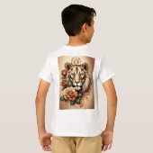 Majestic Fusion: Leeuwin en Roos Tattoo Schets T- T-shirt (Achterkant volledig)