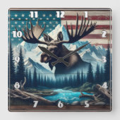 Majestic Moose tegen bergen en Amerikaanse vlag Vierkante Klok (Voorkant)