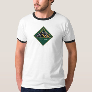 Majestic Mountain Peaks T-shirt – Avontuur wacht o